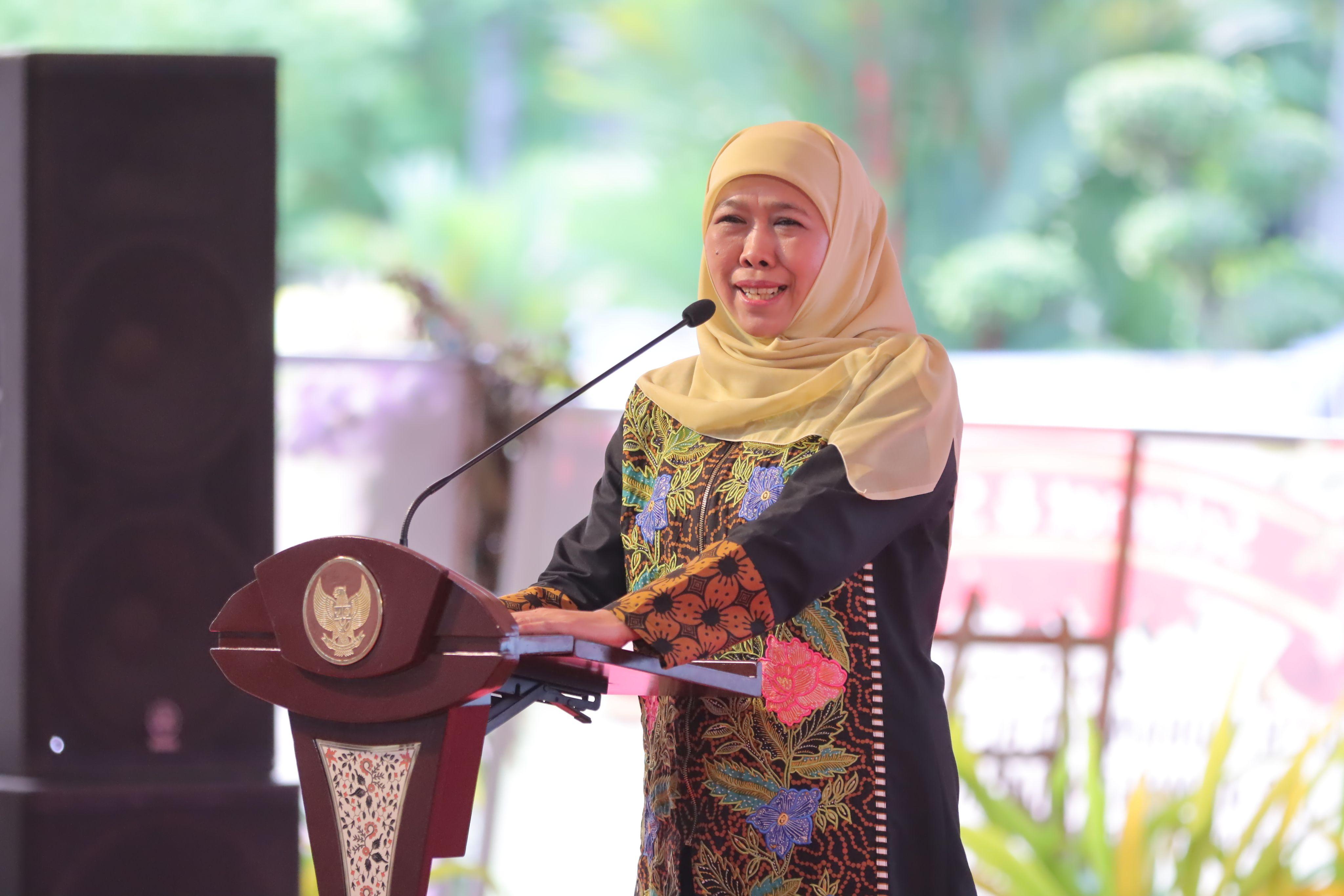 Gubernur Khofifah Terbitkan SE Larang Diskriminasi Usia di Lowongan Pekerjaan