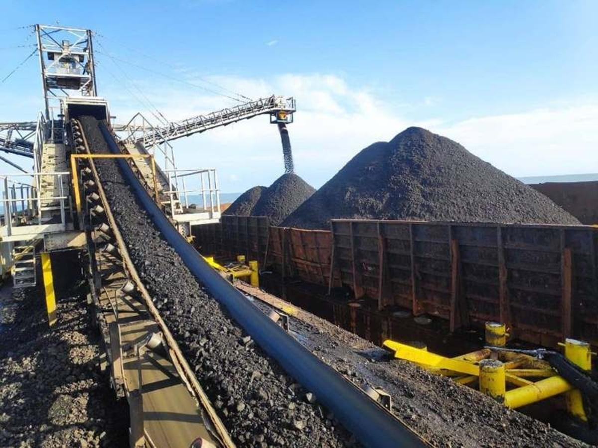Kementerian ESDM: Harga Batu Bara Acuan Turun Jadi USD98,61 per Ton