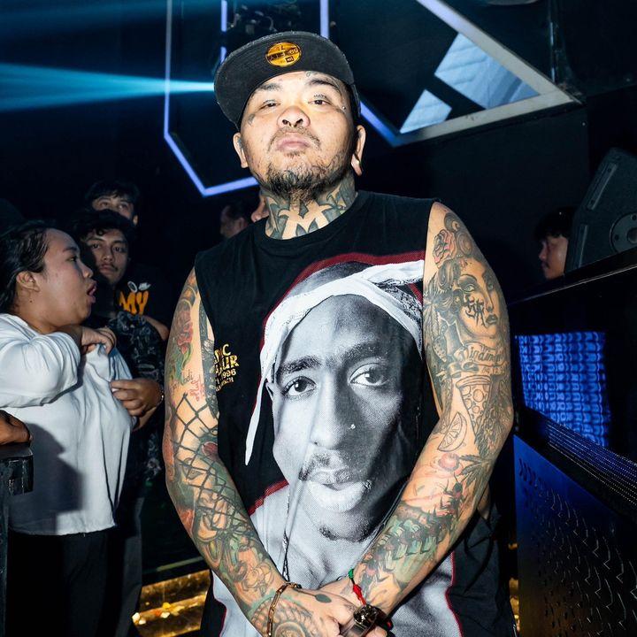 Dari Pengamen Jalanan ke Pengusaha Sukses, Ini Kisah Inspiratif King Abdi di Channel Pecah Telur