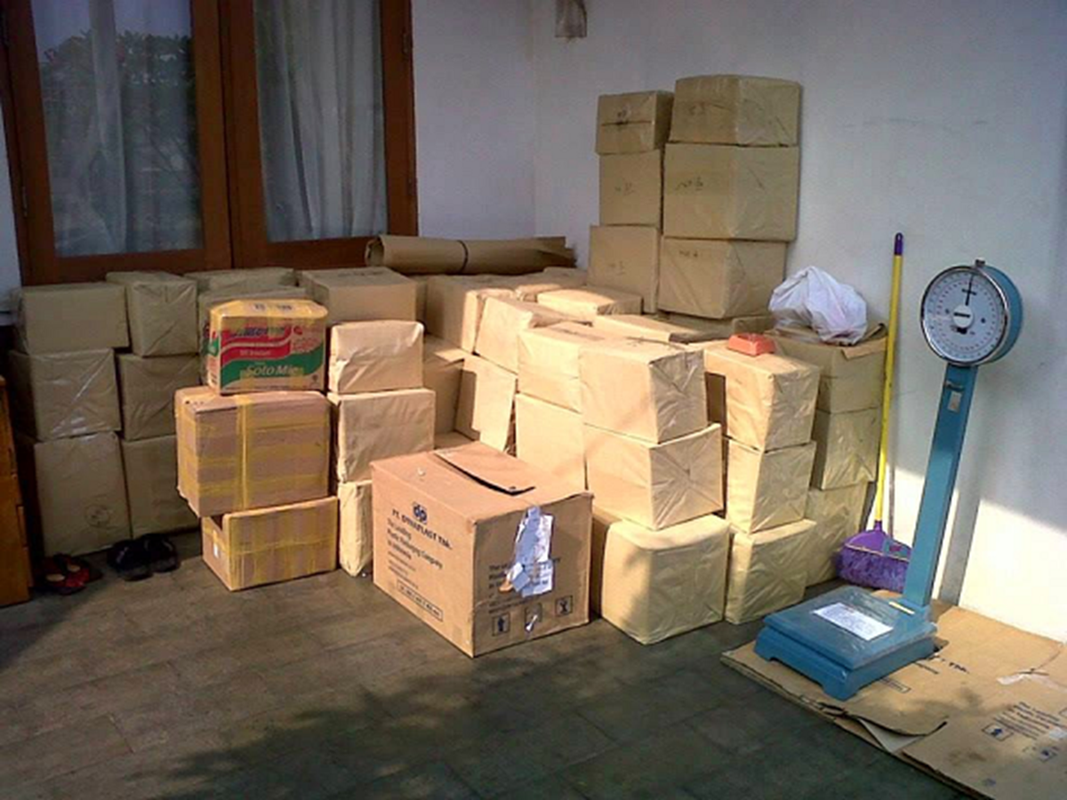 Imbas Tarif Trump: 25 Negara Tangguhkan Pengiriman Paket Pos ke AS