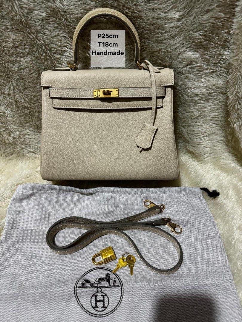 Bukan Sekadar Tas, Ini Alasan Kenapa Hermès Bisa Semahal Itu