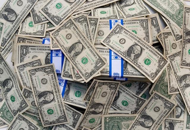 Dampak Dolar AS Melambung Tinggi terhadap Ekonomi Indonesia Apa Aja? Cek Di Sini