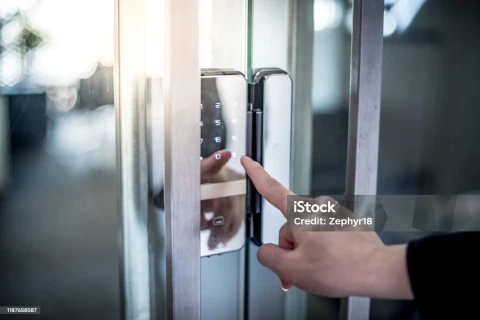 Pengembang Properti 2025 Gencar Jual Rumah Pintar, Bikin Hidup Auto Praktis!